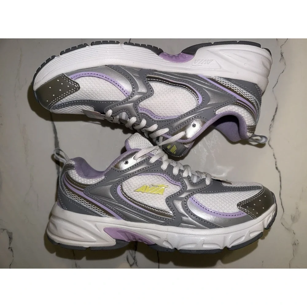 AVIA Women's Athletic Sneakers Gray Purple White Size 9 Comfort Walking Shoes‎